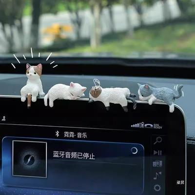 Kawaii Car Interior Decoration Resin Cats Ornament Kitten Figurines Animal Miniature Micro Landscape Model Cute Car Accessories