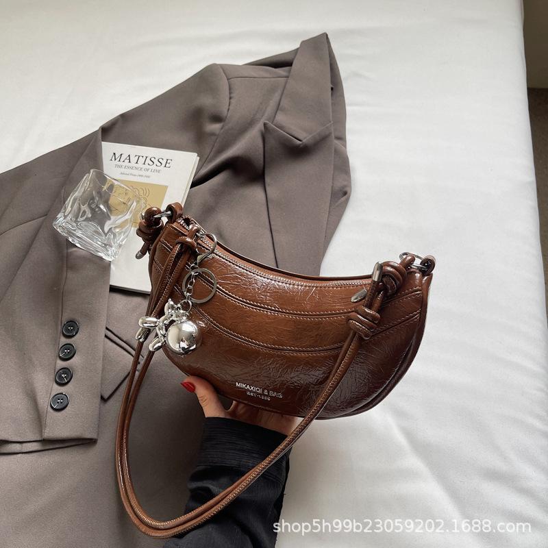Retro Shoulder Bag Women's Large-capacity Crescent Bag Personalized Casual Fashion Dumpling Bag Women