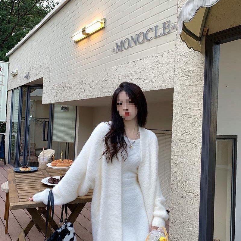 Women's Versatile Thickened Mink Cashmere Cardigan: Loose, Mid-Length Knit Sweater for Autumn and Winter.