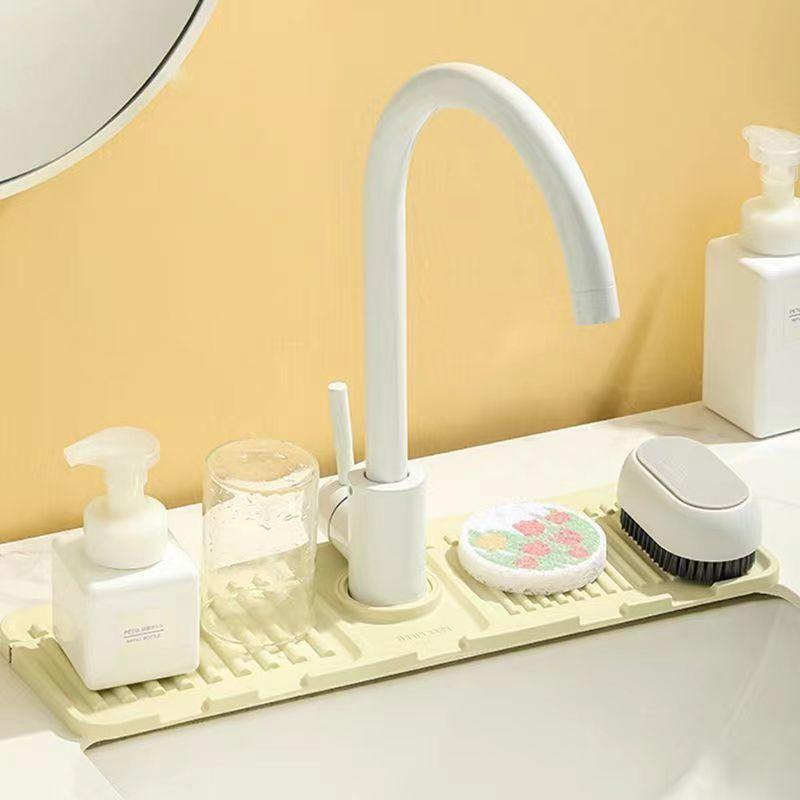 1pc Kitchen Silicone Faucet Mat Faucet Water Catcher Mat Sink Splash Pad Countertop Protector Bathroom Silicone Draining Mat