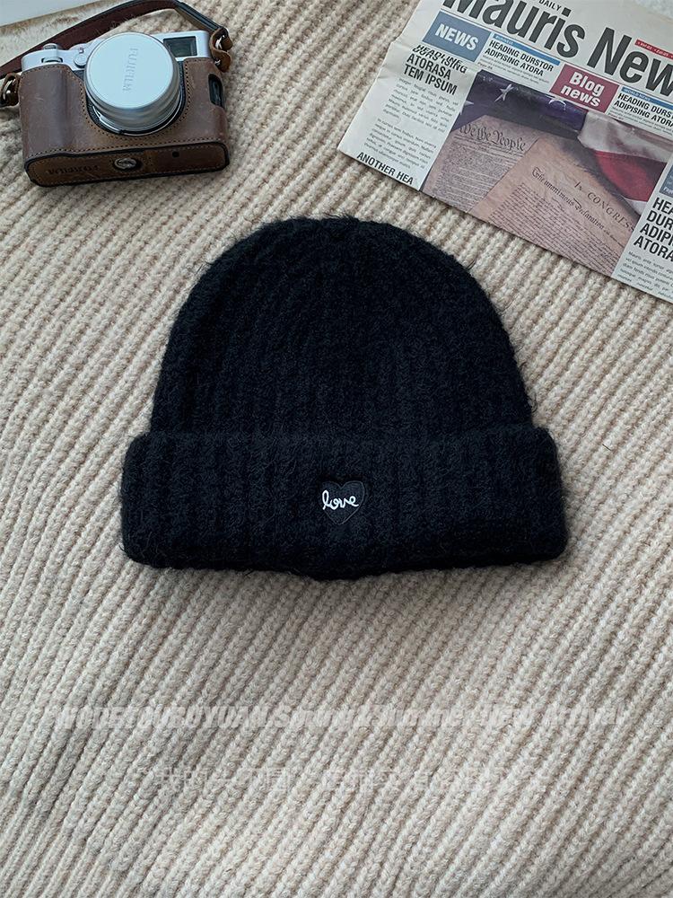 [My head is not round] Ankola red white warm knitted hat autumn and winter ear protection small wool hat