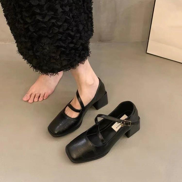 Square head, light mouth, thick heel, high-end wear, autumn new small leather shoes, retro Mary Jane shoes for women