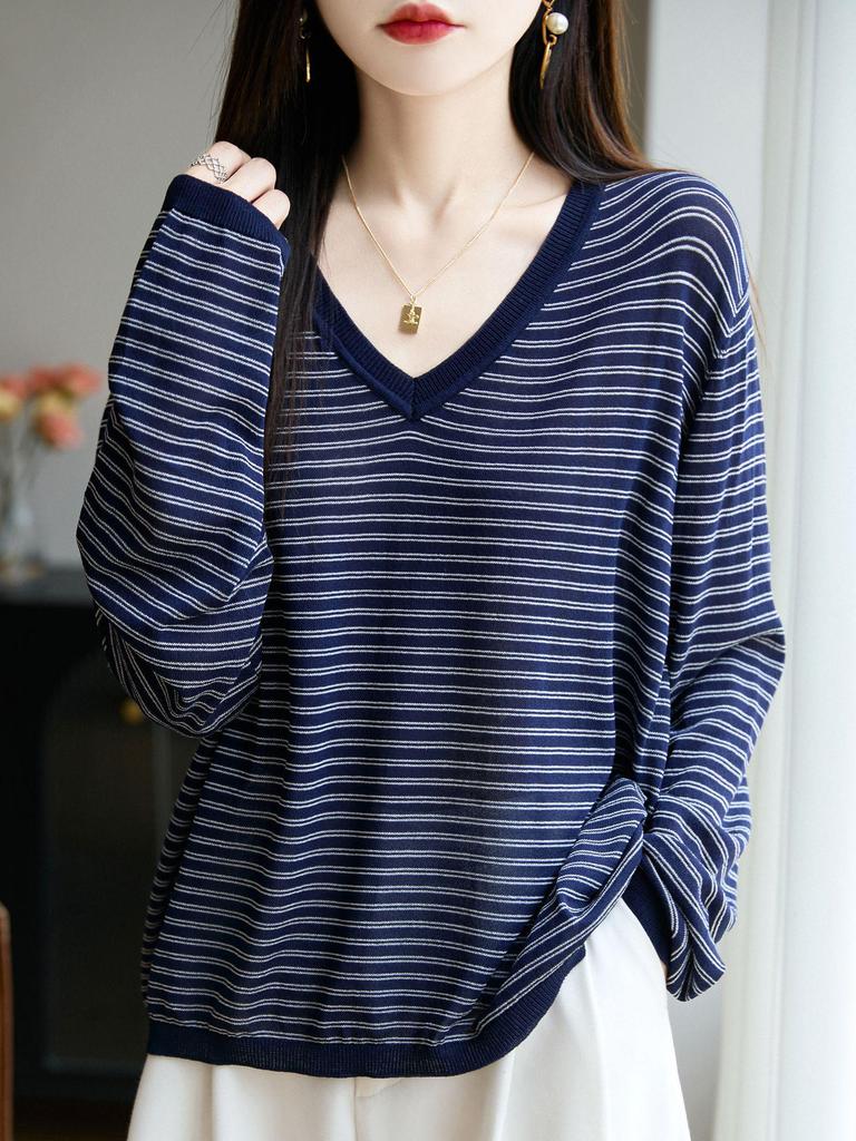 V-neck Double Stripe Color-Block Sweater for Autumn/Winter Fashion