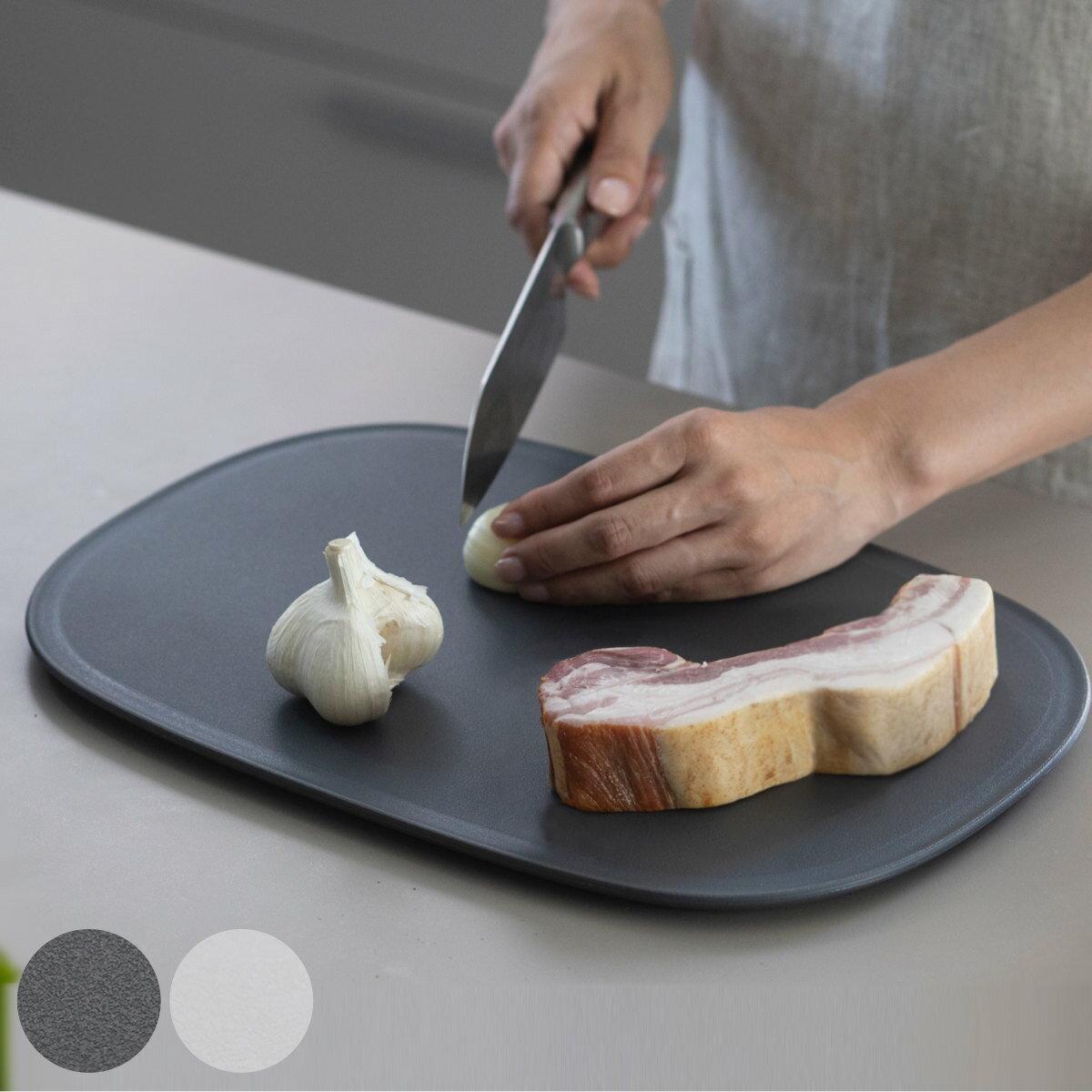 Marna no Kihon Cutting Board M Antibacterial K808 (Non-slip Dishwasher Safe Kitchen Tool Wide Standable Edged Heat Resistant Stylish)
