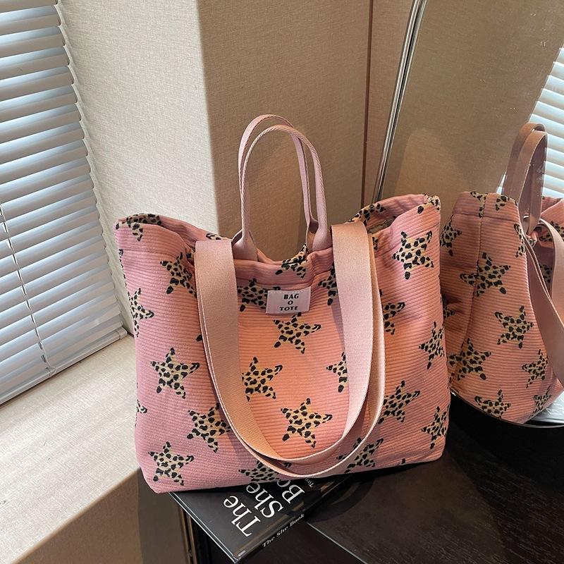 Borsa a Spalla Singola - Fresca e Chic, Design di Nicchia, Adatta per Viaggi e Borsa Tote Versatile