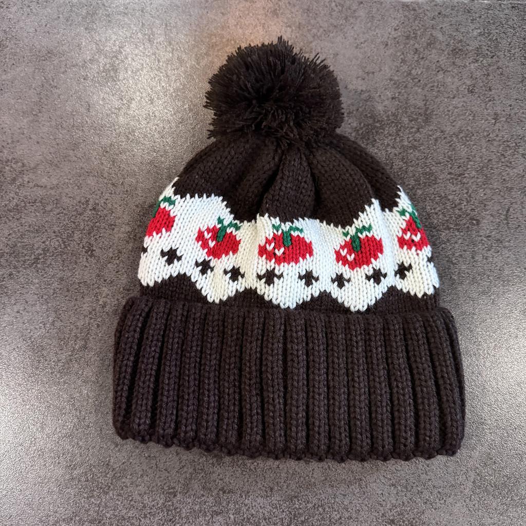 Warm Knitted Simple Hat Cherry Embroidery Design And Plush Decoration Ball