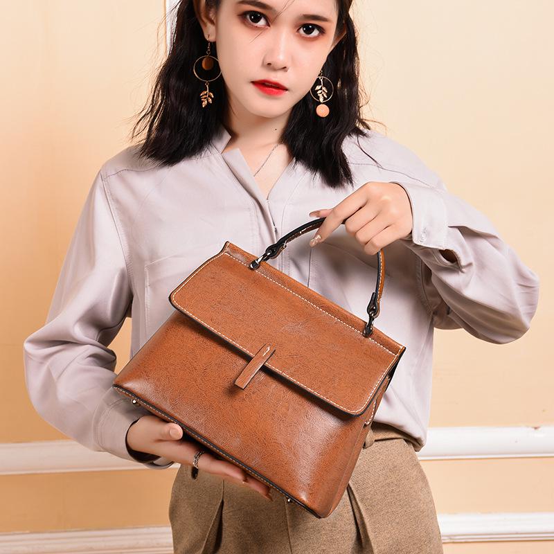 2025 Urban Minimalistische Damenhandtasche aus echtem Leder: Schultertasche im koreanischen Stil