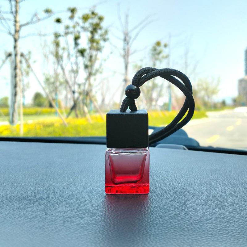 1Pcs Black Cover Square Glass Car Perfume Empty Bottle Pendant Car Mounted Perfume Pendant Fragrance Oil Diffuser Car Interior