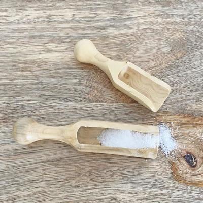 Sāls karotīte - Roku darbs - Vecs buksuss - Ražots Francijā - 11 cm - Dabīgs