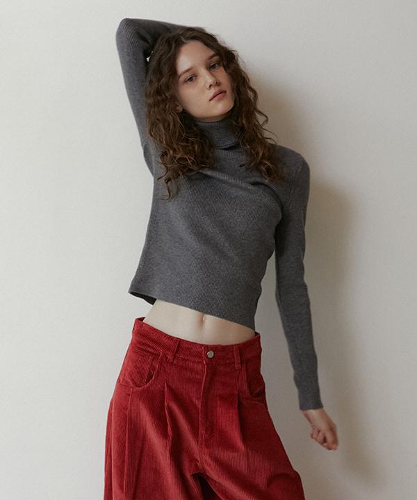 GREENBUTTER Soft Knit Turtleneck (Charcoal)