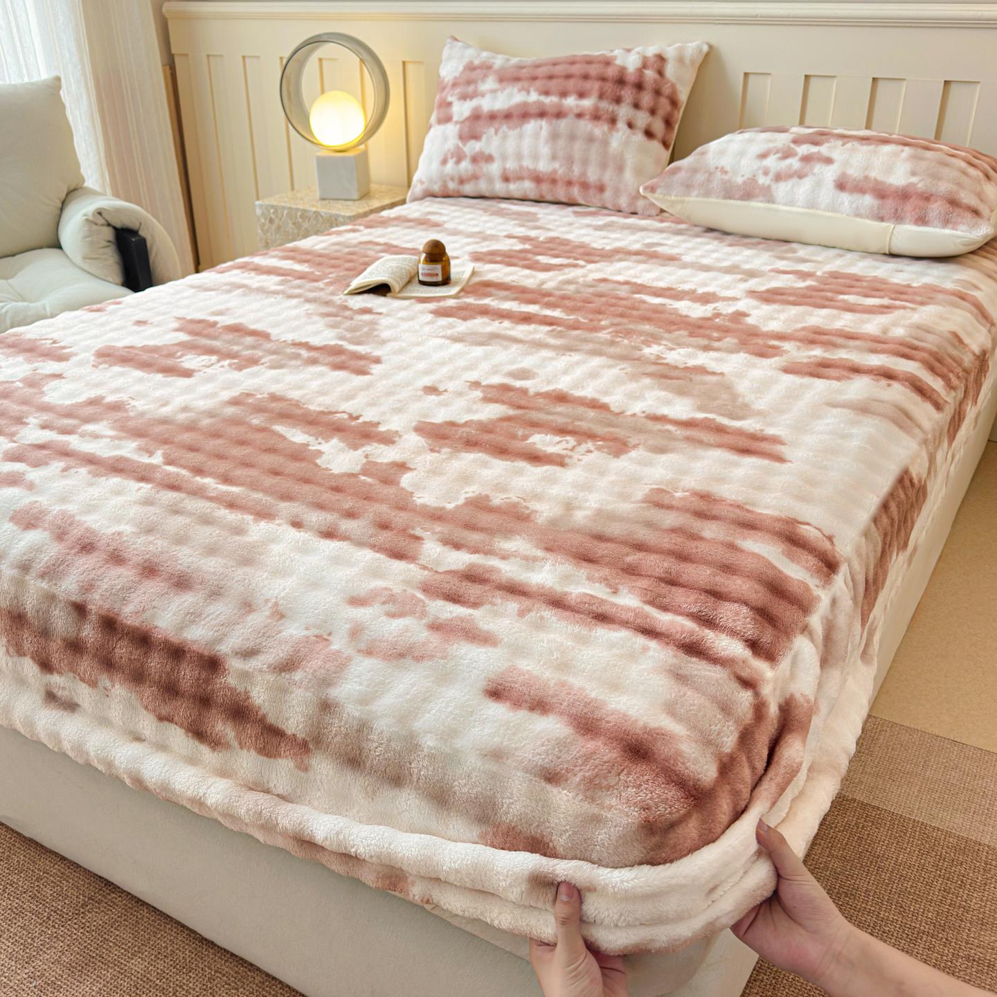 

Solid Color Soft Rabbit Velvet Fitted Sheet Winter Warm Thick Plush Mattress Cover Anti-static Double Bed Sheet with Pillowcases 0.9x2.0m 1pcs sheet