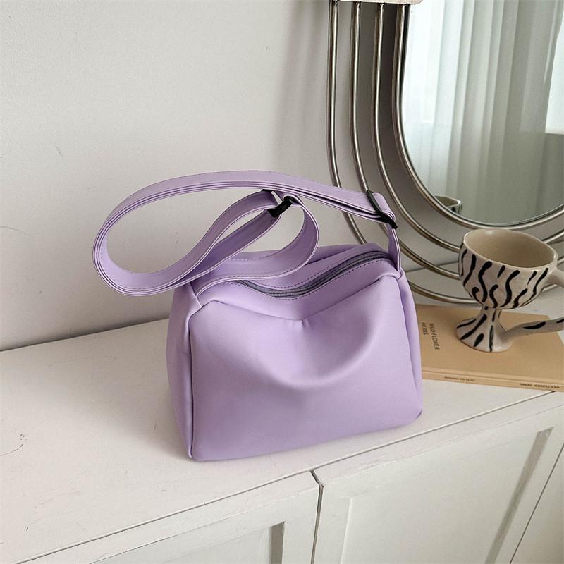 Versatile And Chic Mid-sized Underarm Bag Made Of Soft Pu Leather Available In Multiple Colors For Trendy Outfits