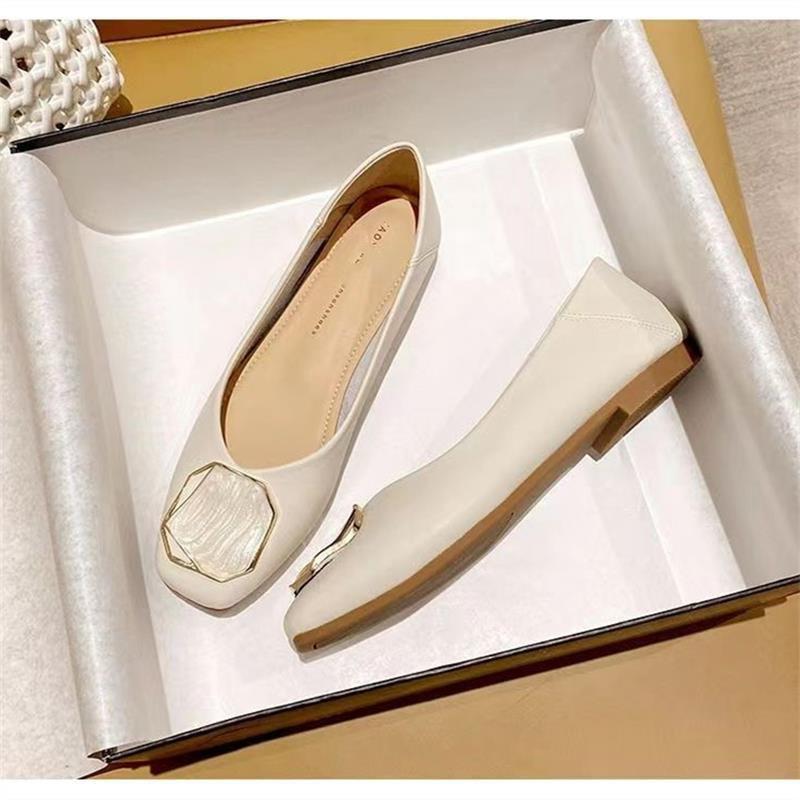 Soft Leather Soft Sole Temperament Square Head Single Shoes Women's Spring and Autumn 2025 New Evening Shoes Lightweight Flat Bottom Versatile Grand
