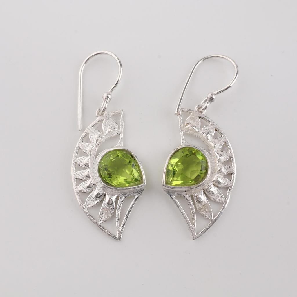 Natural Peridot Gemstone 925 Sterling Silver Jewelry Drop/Dangle Earring 1.5" Valentine's Day Gift CE-26-3
