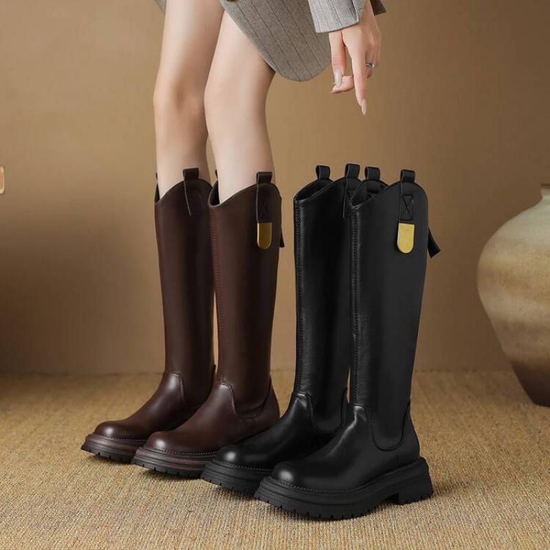 Korean version of round head leather Martin boots women's medium heel large size women's boots new square heel round head high boots autumn 