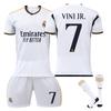 شباب وأطفال وكبار مخصص الاسم أطقم كرة قدم 23/24 ريال مدريد الأساسي رقم 7 فيني جونيور طقم قميص تدريب رياضي مع جوارب