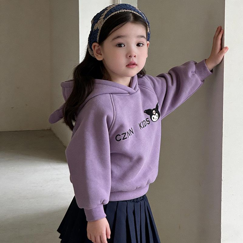 Korean-Style Velvet Hoodie & Pleated Skirt Set for Girls - Autumn/Winter Cartoon Design