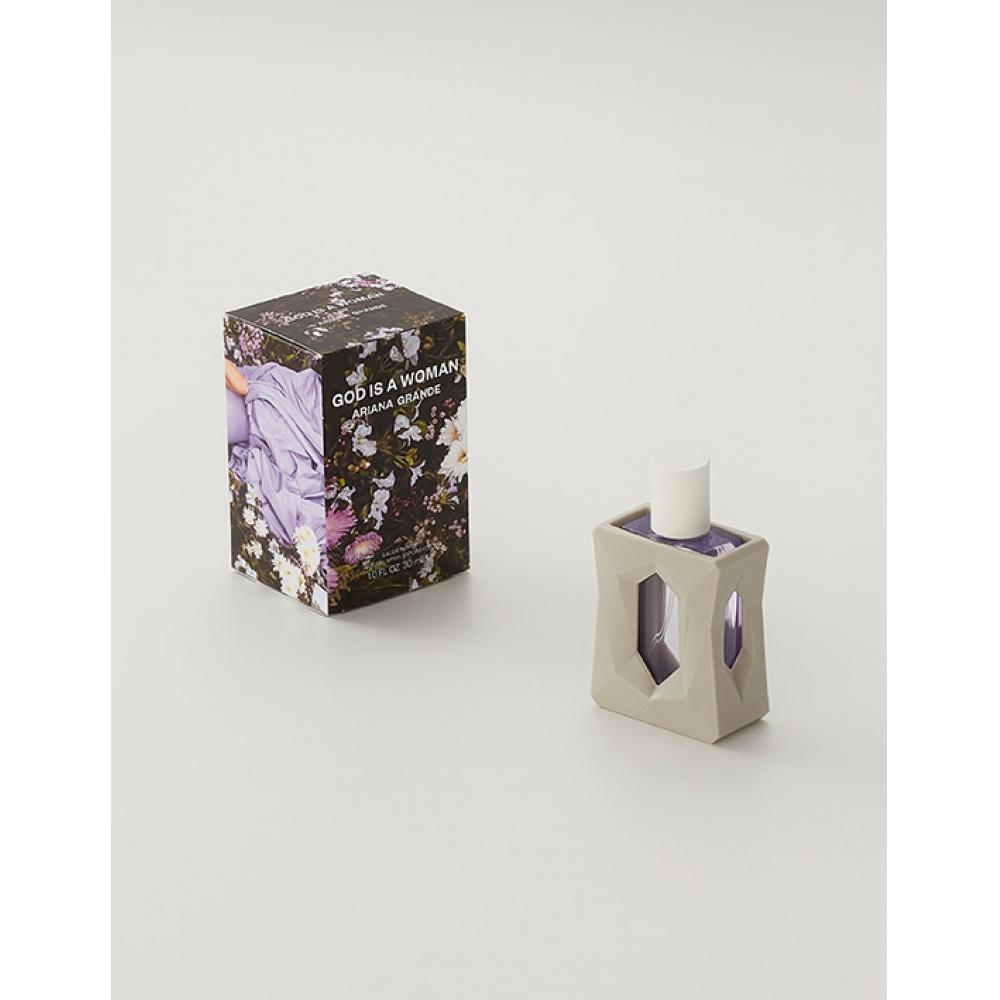

Ariana Grande God Is A Woman парфюмированная вода 30 мл