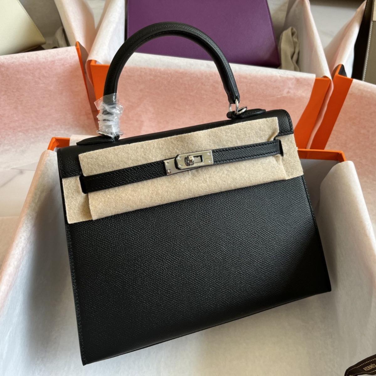 

Первый слой узор «ладонь» коровья кожа Epsom 25 см внешний шов сумка Kelli (J15KL) about 25*18*10cm чёрный