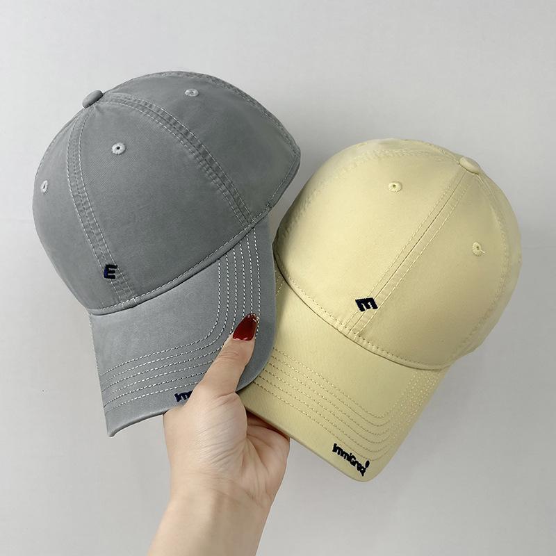 Simple small label embroidered baseball cap men's and women's soft top breathable casual sunshade cap new versatile