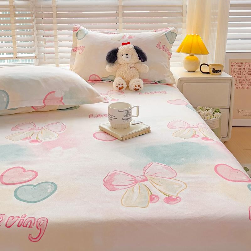 Romantic Love Bow Pattern Fitted Sheet Set Skin-friendly Breathable 3Pcs Mattress Cover with Elastic Band Queen Size Bedding Set