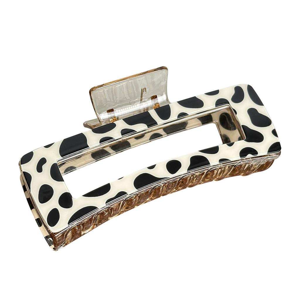 Large Retro Cow Print Hair Claw Clip Elegant Design Ideal For Trendy Hairstyles Womens