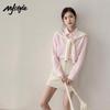 MJ STYLE Damen Langarmshirt aus reiner Baumwolle mit Kontrast-Schalkragen