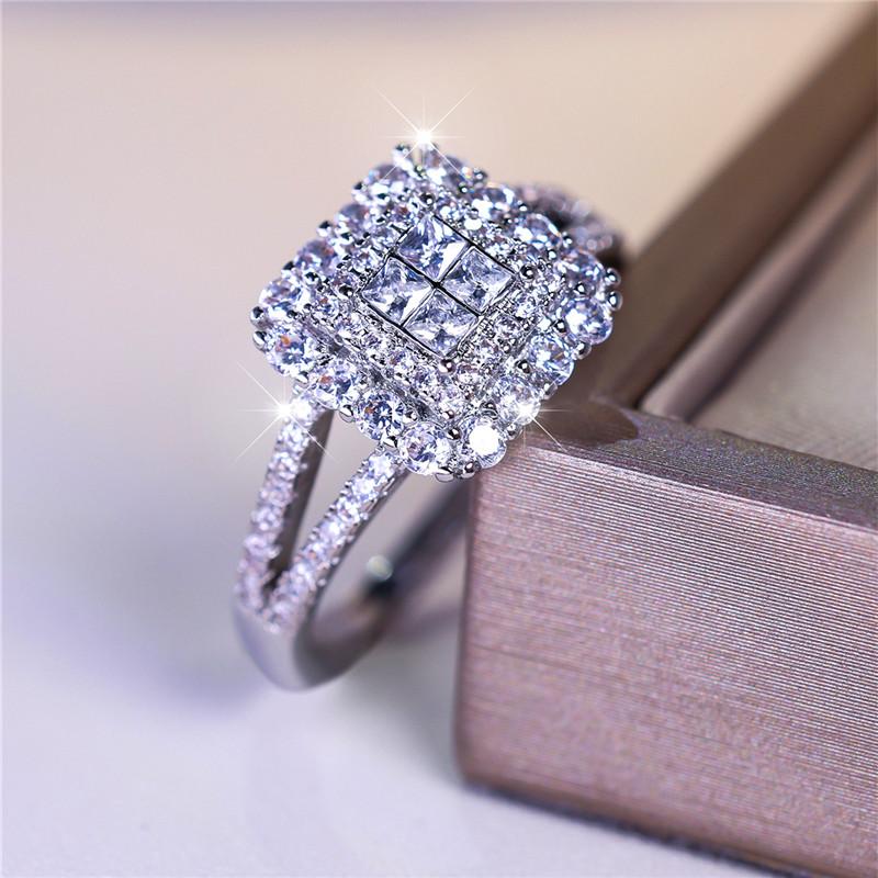 Luxury Female White Zircon Stone Engagement Ring Vintage Silver Color Wedding  For Women