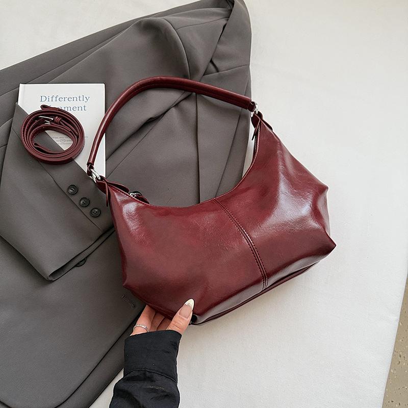 Retro commuter bag women's bag autumn new trend fashion shoulder tote bag large capacity armpit bag