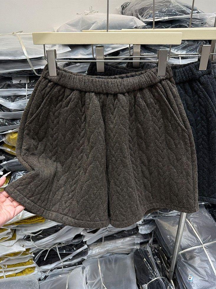 

2025 Winter Women s Retro Korean Cable Knit High-Waisted Bootcut Shorts Small коричневий