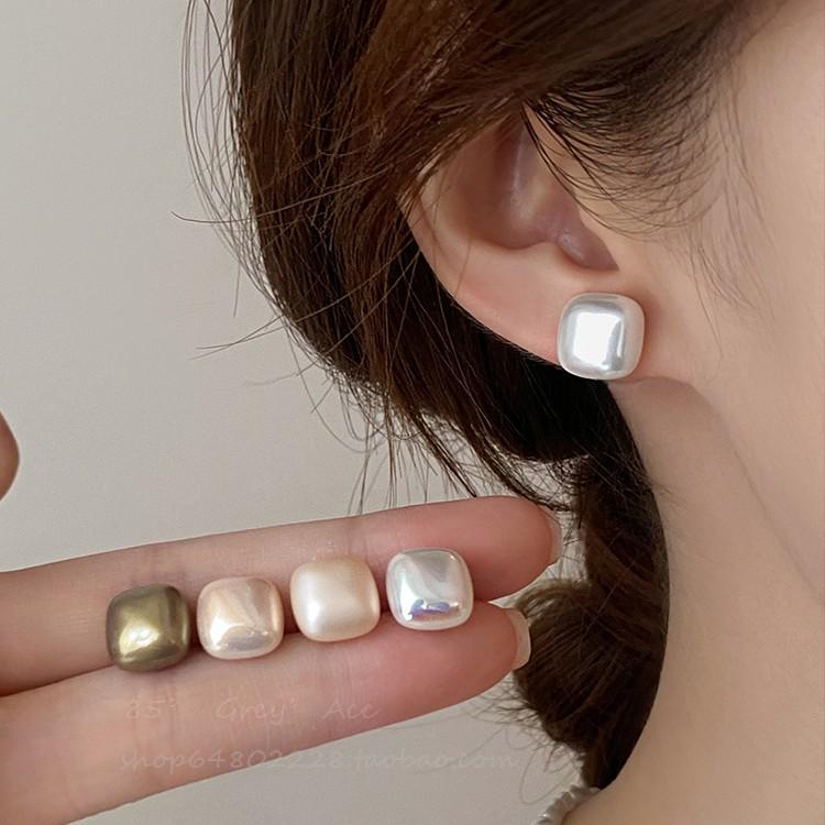 

Серьги-пусеты из серебра 925 пробы с маленькими квадратными жемчужинами: Женская Роскошная Геометрическая Коллекция 2025 Pink Square Pearl EH1729