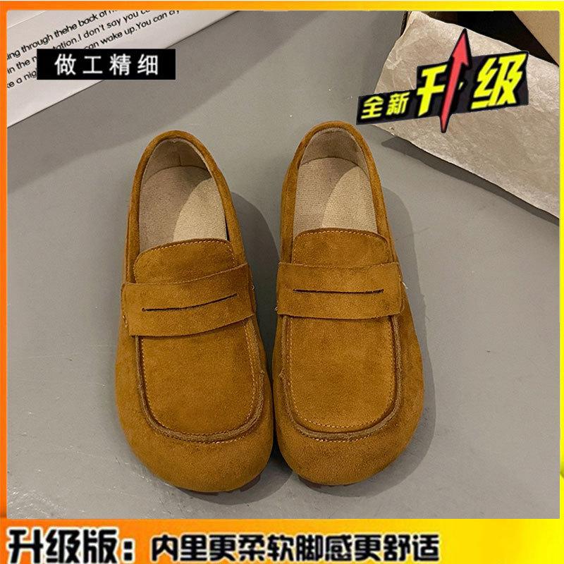 

Stepping on shit feeling leather thick-soled beanie shoes women s 2025 autumn new inner height increase one pedal soft-soled Birkenloafers 35