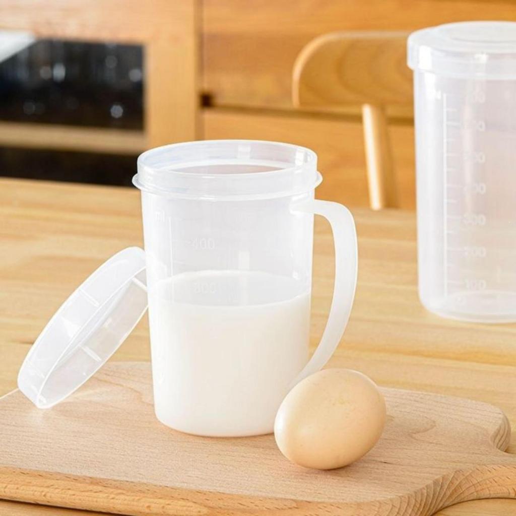 Translucent Microwave-Safe Measuring Cup with Lid Clear