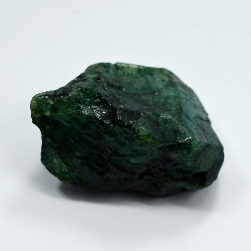 Natural Green Emerald 39ct Rough Top Quality Certified Loose Gemstone