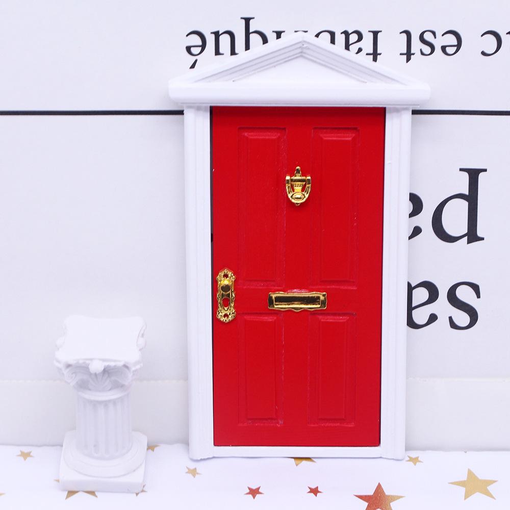 

Dollhouse Christmas Spire Door Mini Furniture BJD Model Scene червоний