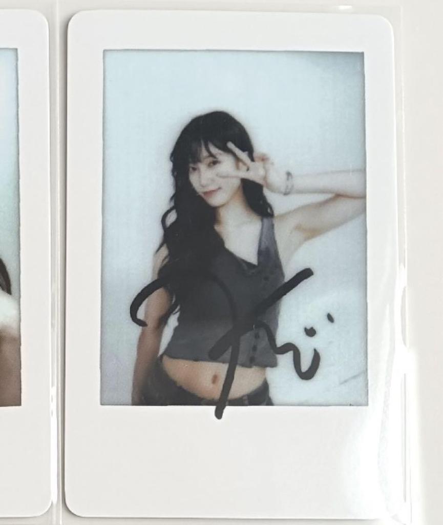 [USED] Luseraphim Kazuha CRAZY withmuu Lakidro Limited Edition Instax Trading Card