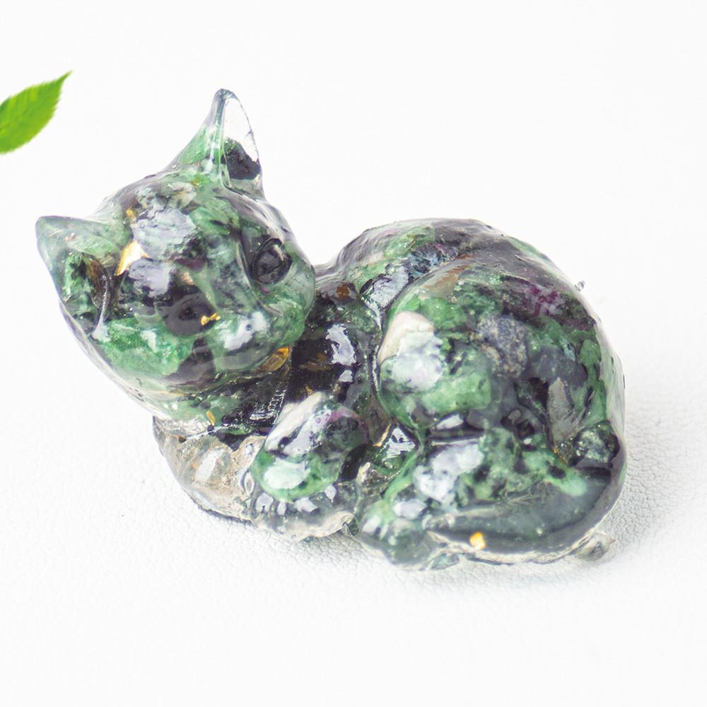 Resin Art Cat Figurine With Crystals For Home Office Decor Gift For Friends And Family