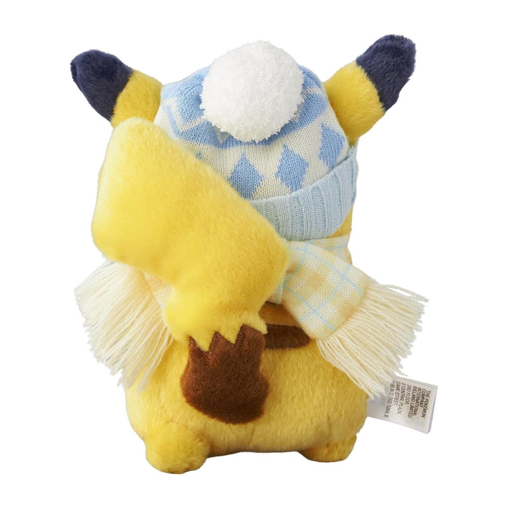 Center Original Plush Playing In the Snow with Pikachu Pokémon Toy