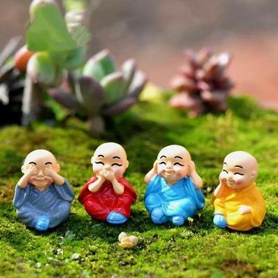 4 Teile/Satz von Little Monk Resin Crafts Mikrolandschaft DIY Ornamente Blumentopf Gartendekoration Buddhistischer Mönch Miniatur