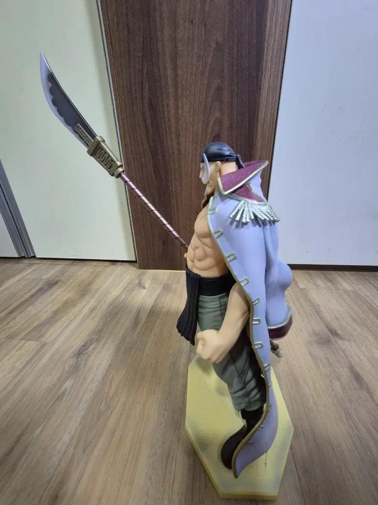 One Piece Whitebeard Figure Used