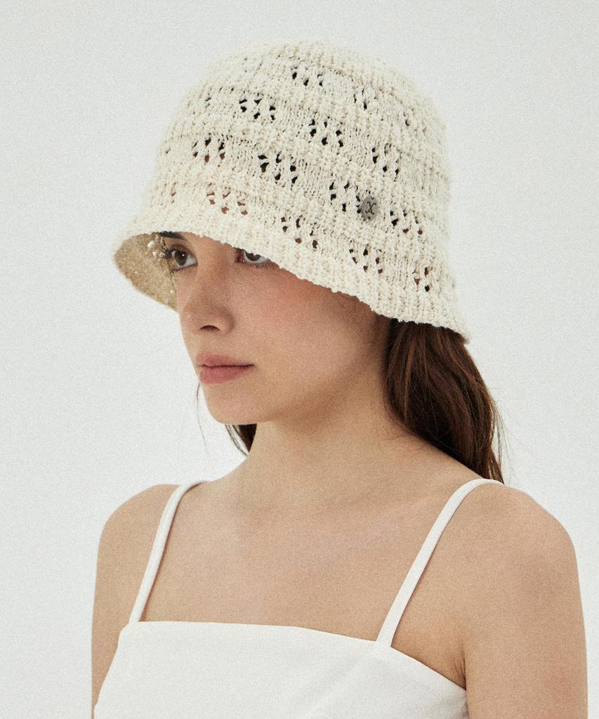 Bajal Va Curved Oval Metal Floral Punched Knit Bucket Hat Cream