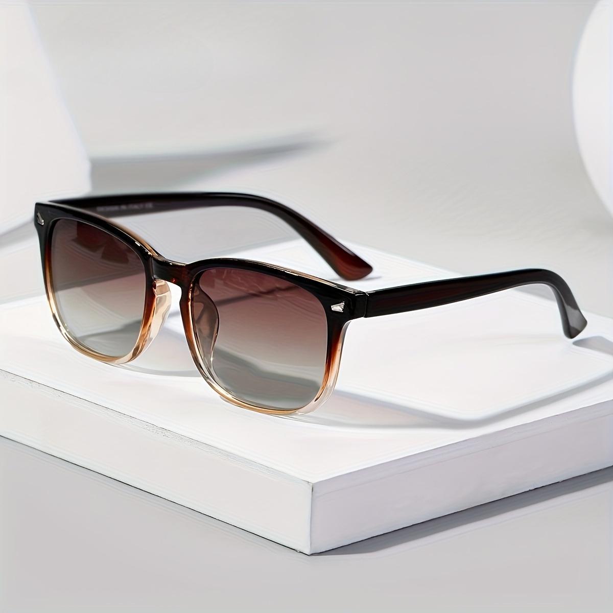 

Unisex Retro Polarized, Trendy Driving Eyewear. Style for Men And Women, Lightweight, High-Quality Lenses