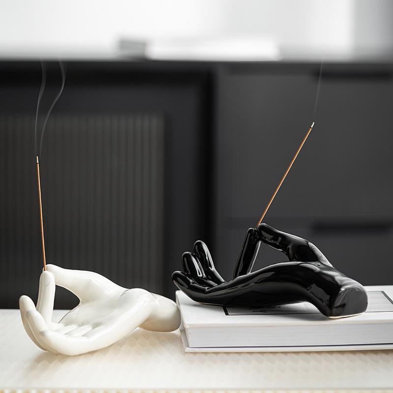 Romantic Ceramic Incense Holder: Creative Desktop Ornament and Gift