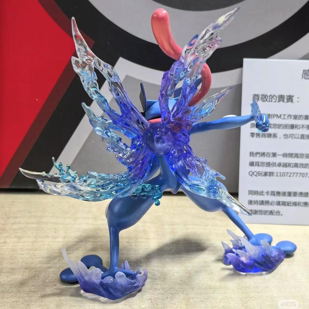 Pokemon Anime Figuren Greninja Entwicklung Ash Ketchum Ninja Frosch Puppenmodell Dekoration Statue Sammlerstücke Spielzeug Geschenk