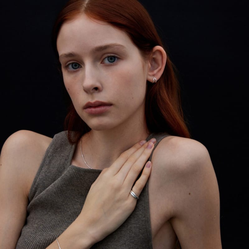 Onill 05-02 Embrace (Ring)