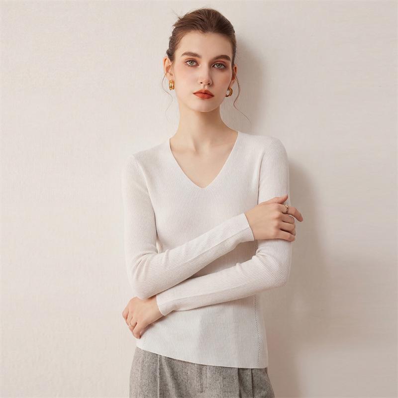 Women's Cross V-Neck Striped Wool Knit Pullover, Slim-Fit Base Layer for Autumn/Winter