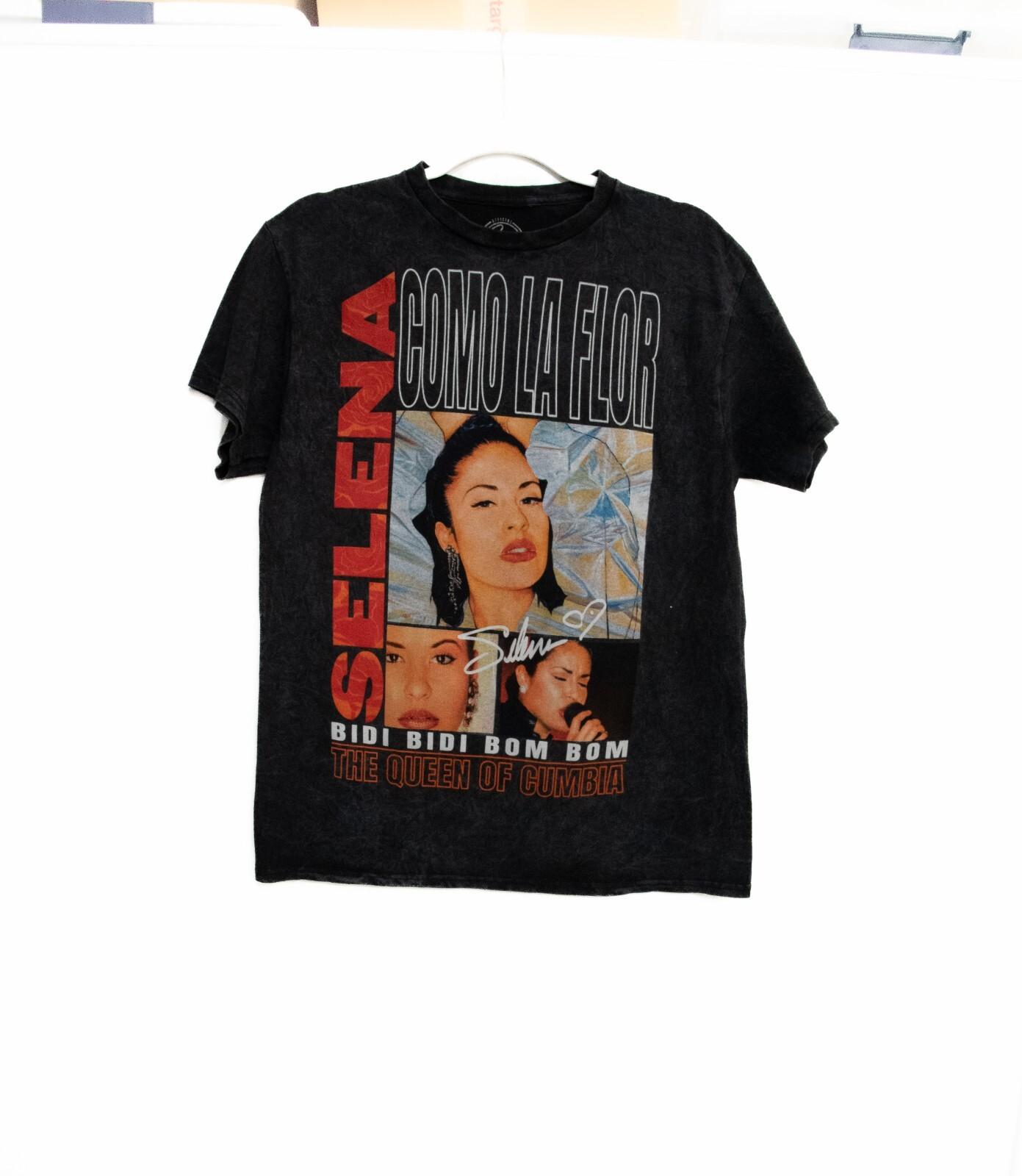 Selena Mens Black Cotton T-Shirt The Queen Of Cumbia Graphic Short Sleeve M L