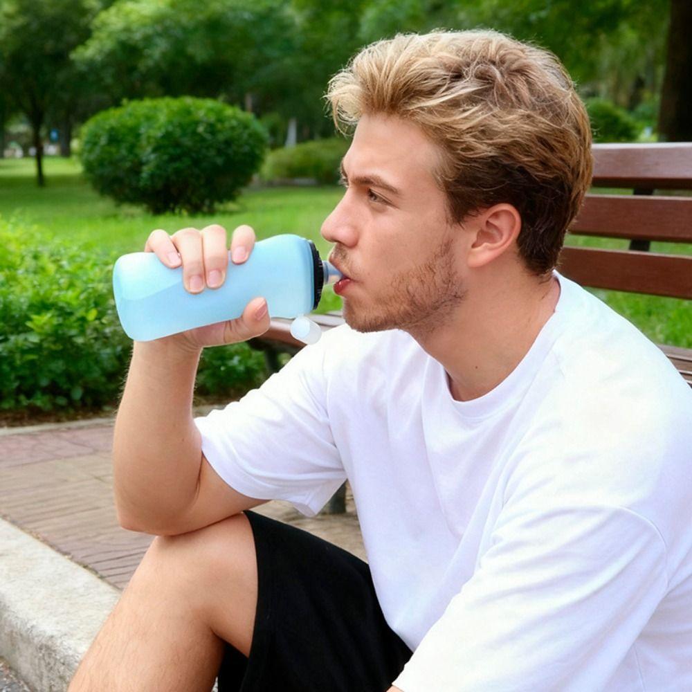 Handheld Collapsible Cycling Bottle 350ml Capacity Wide Mouth Hydration Bottle Silicone Water Bottle Gym