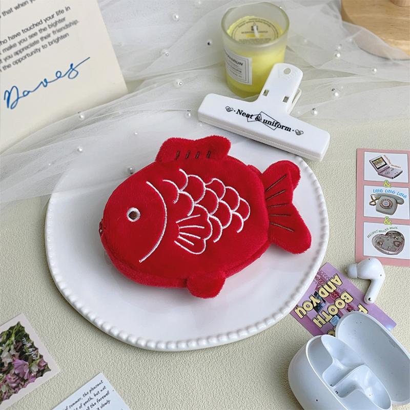 Cute Koi Fish Plush Coin Purse Pendant Cartoon Fish Shaped Zipper Wallet For Storing Coins And Earbuds Storage Bag Gifts