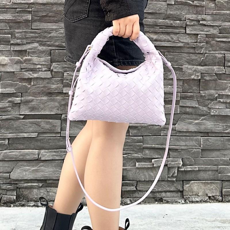 Genuine Leather Woven Crossbody Bag Soft Shoulder Women Daily Use Street Style